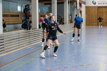 Bild 102 - F HSG Kremperheide/Muensterdorf - HSG Holstein Kiel/Kronshagen : Ergebnis: 31:26